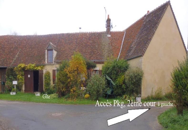 Gite De La Galaisiere Préaux Exterior foto